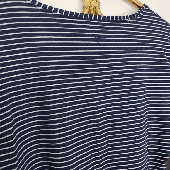 Lululemon Weekend Long Sleeve - Picture 4 of 4